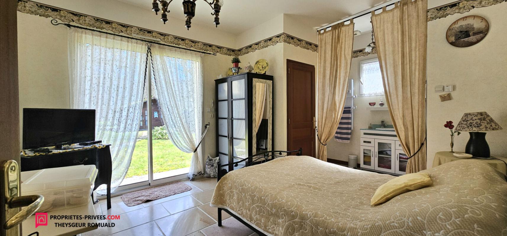 EGREVILLE Magnifique maison plain pied de 2009 de 200 m2 6