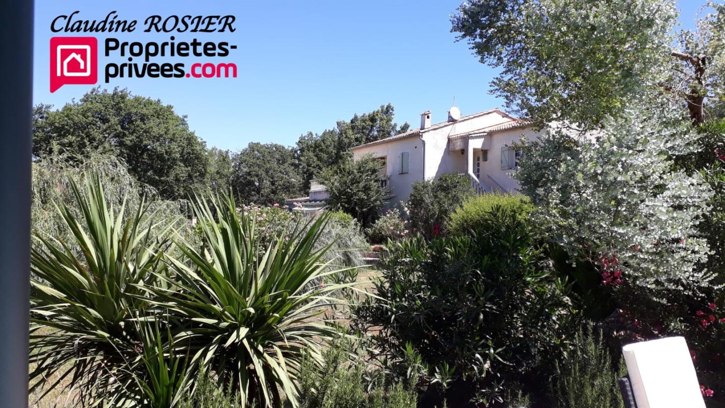 BESSE-SUR-ISSOLE Propriété Besse Sur Issole 340 m2 terrain 1,2 ha piscine 9