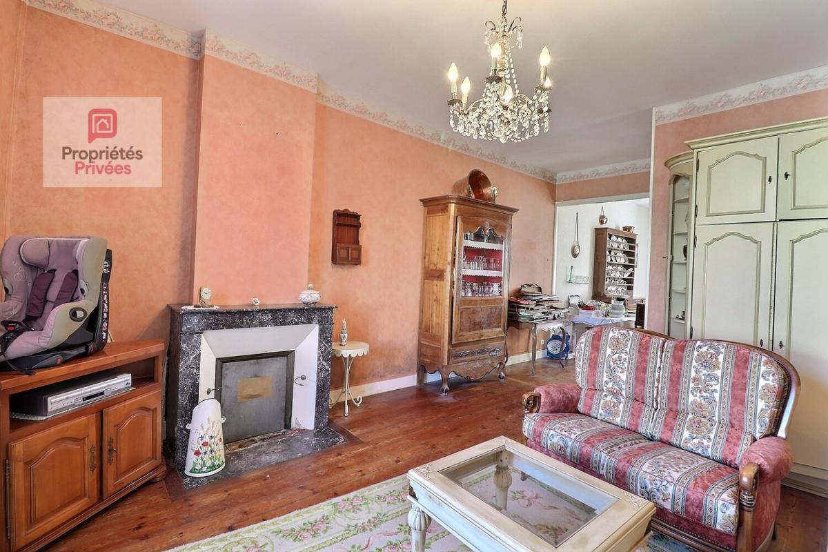 TONNAY-CHARENTE Maison de ville de 159 m2 sur 2 niveaux avec beau jardin paysager - atelier attenant - garage et dépendance 7