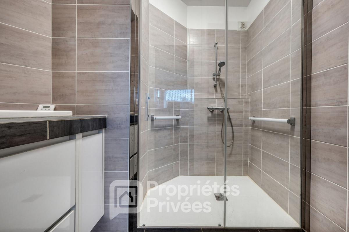 SAINT-CHERON la belle novatrice 12