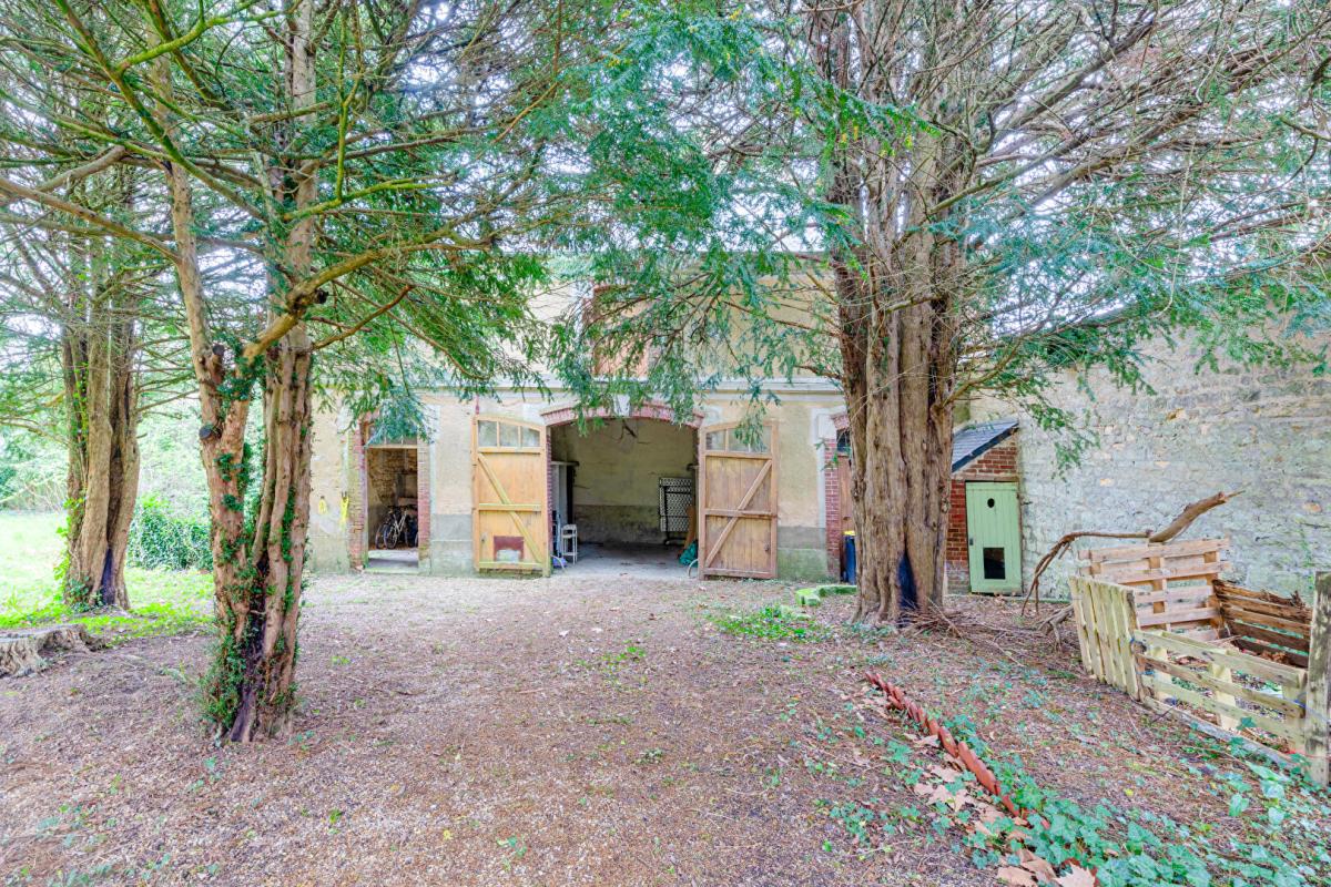 MAGNY-EN-VEXIN Demeure d'exception : L'Élégance tout simplement 7