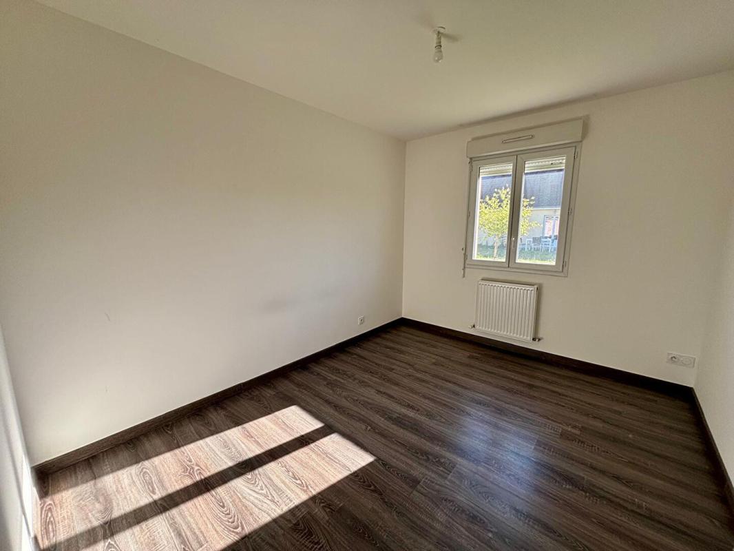 SICHAMPS Maison Sichamps 5 pièces 92.9 m2 - 3 chambres - 1493m² de jardin clos 5