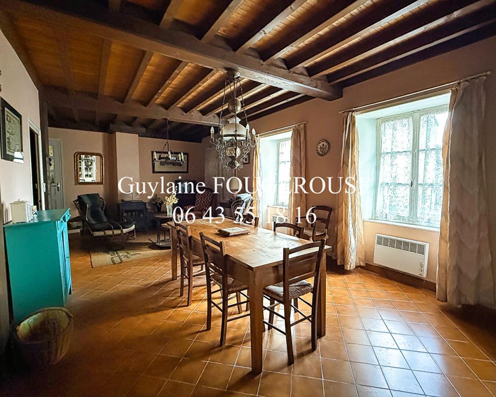 SAINT-ANTHEME Maison Saint Antheme 12 pièce(s) 310 m2 4