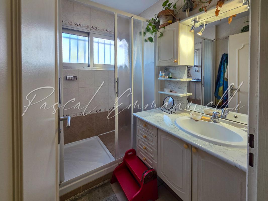 ANTIBES Appartement Antibes - la Fontonne - 3 pièce(s) 72 m2 - 370 000 euros 14