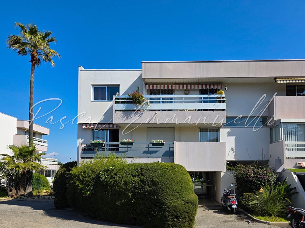 ANTIBES Appartement Antibes - la Fontonne - 3 pièce(s) 72 m2 - 370 000 euros 15
