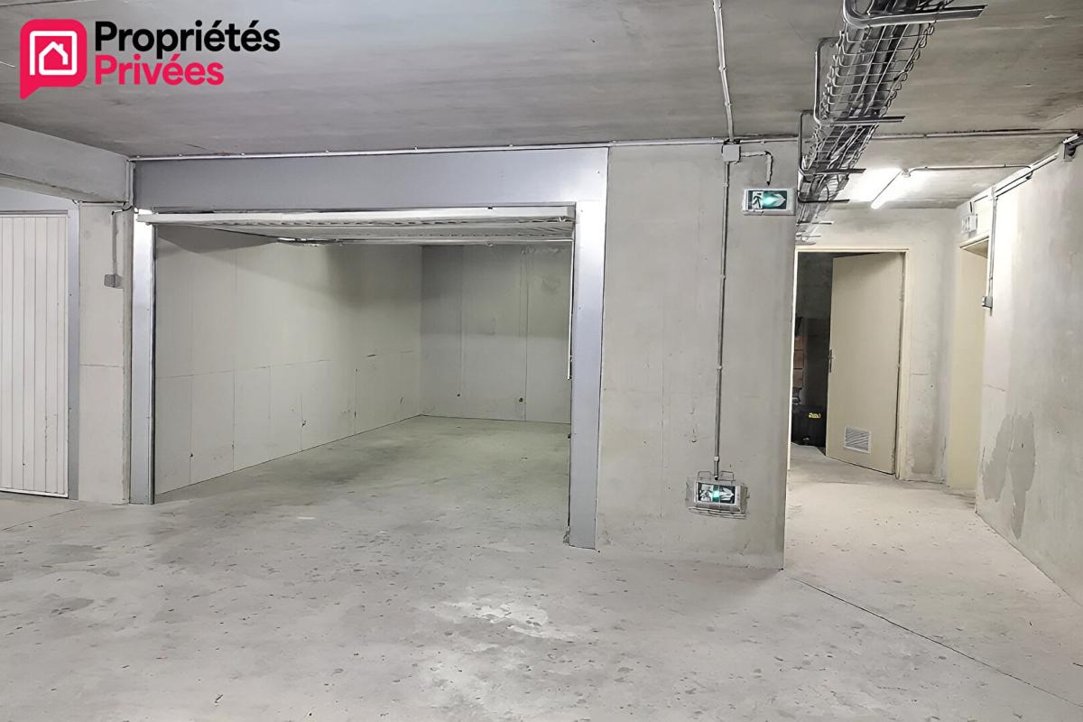 UZES Bel appartement en exclusivité au coeur d'Uzès au sein d'une résidence seigneuriale 8