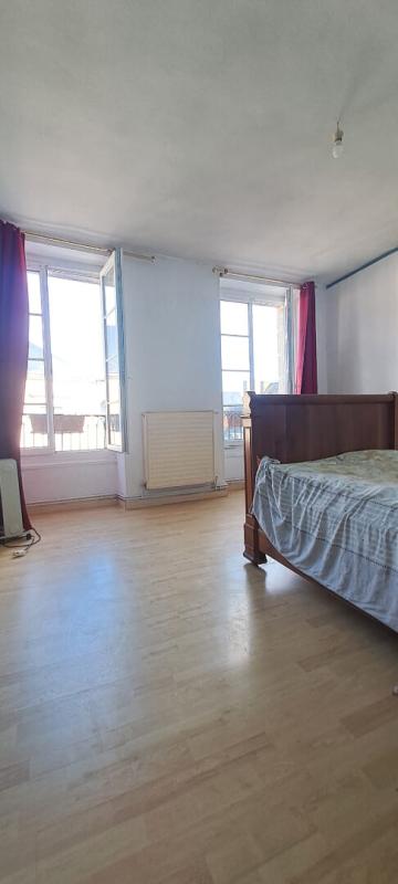 FRESNAY-SUR-SARTHE Maison Fresnay Sur Sarthe 10 pièce(s) 250 m2 9