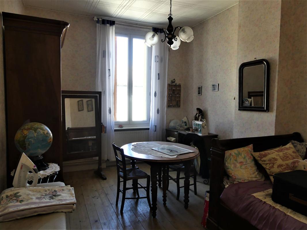 PRADELLES-EN-VAL Maison Pradelles En Val 8 pièce(s) 169 m2 11