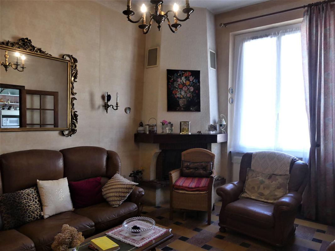 PRADELLES-EN-VAL Maison Pradelles En Val 8 pièce(s) 169 m2 6