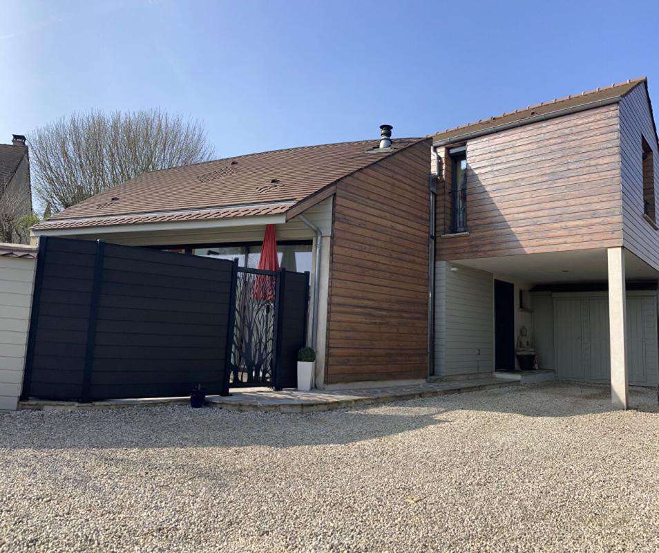 THOIRY Maison d'habitation ESPRIT LOFT ! 1