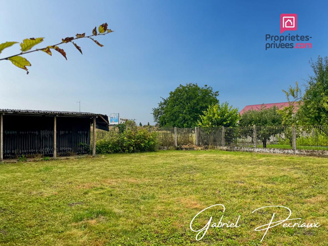 SAINT-ANDRE-LES-VERGERS Ensemble immobilier Maison sur sous sol + grande dépendance 13