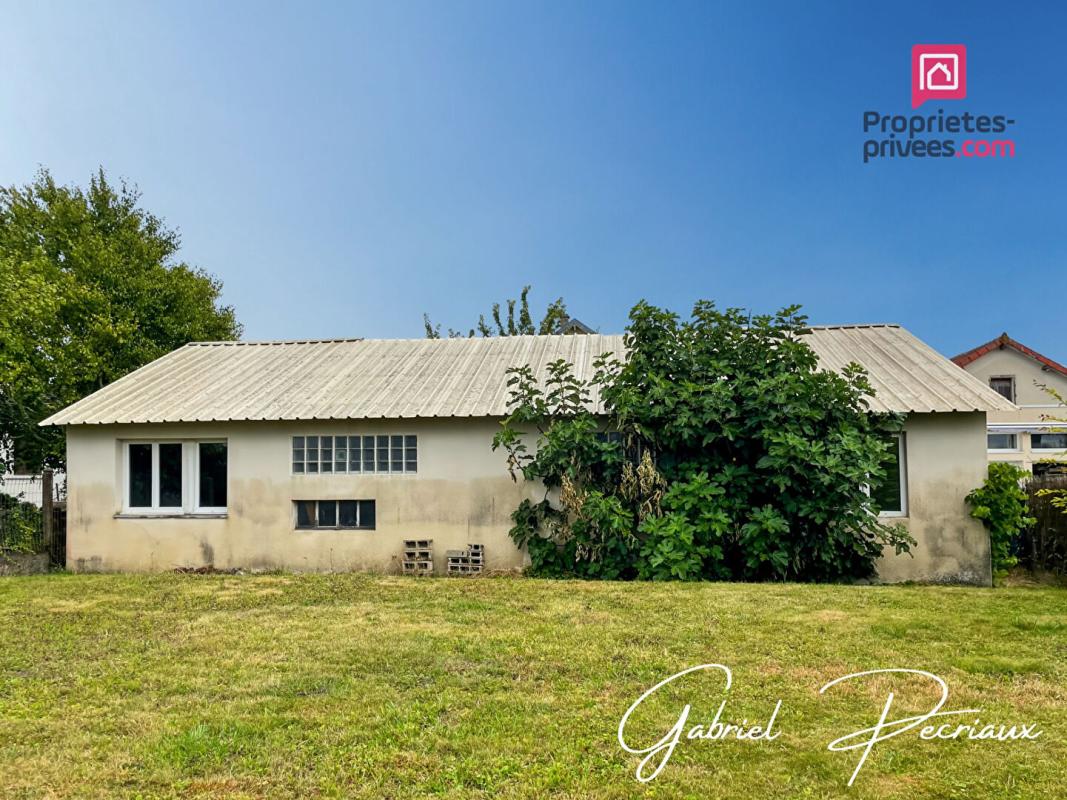 SAINT-ANDRE-LES-VERGERS Ensemble immobilier Maison sur sous sol + grande dépendance 18