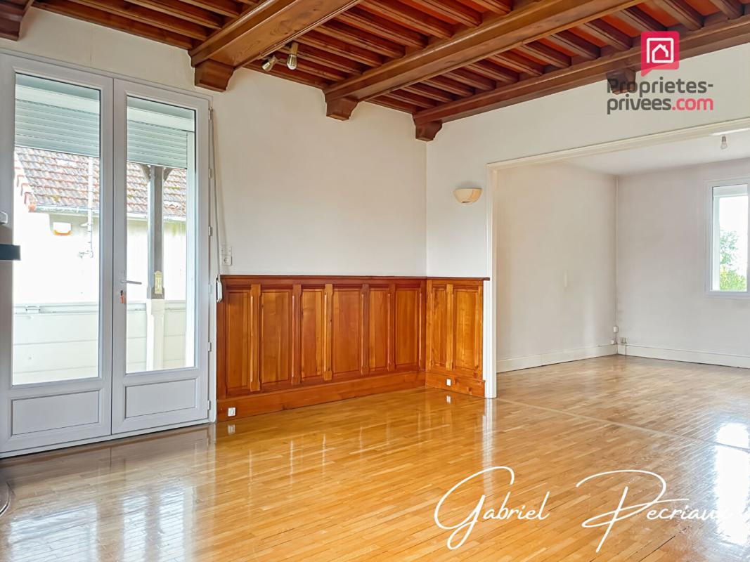 SAINT-ANDRE-LES-VERGERS Ensemble immobilier Maison sur sous sol + grande dépendance 3