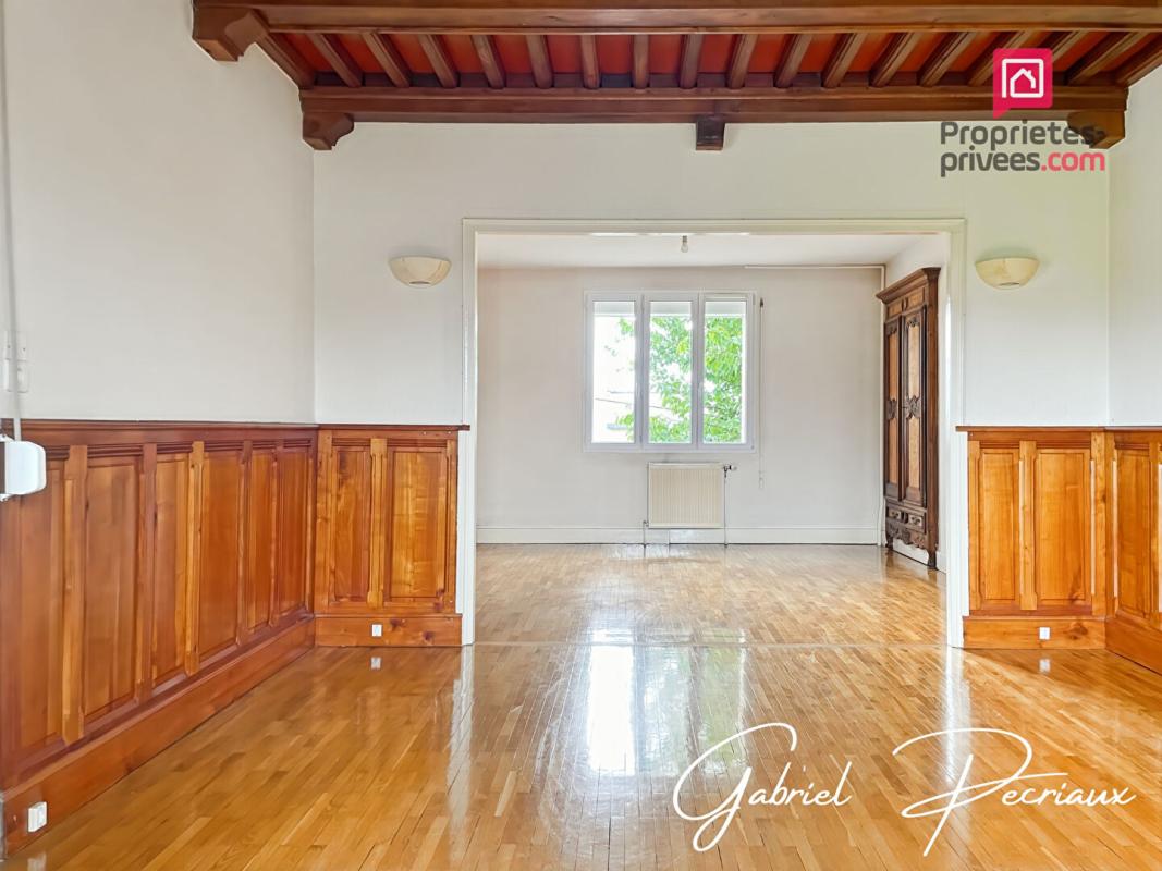 SAINT-ANDRE-LES-VERGERS Ensemble immobilier Maison sur sous sol + grande dépendance 5