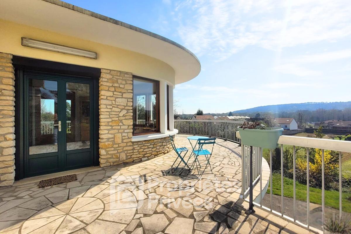 MARCOUSSIS La Maison Bow-Window à la vue imprenable 6