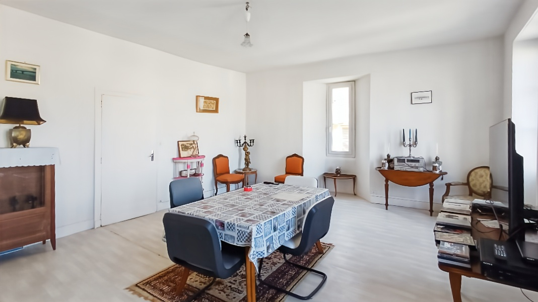 BELABRE Maison Belabre 7 pièce(s) 115 m2 3