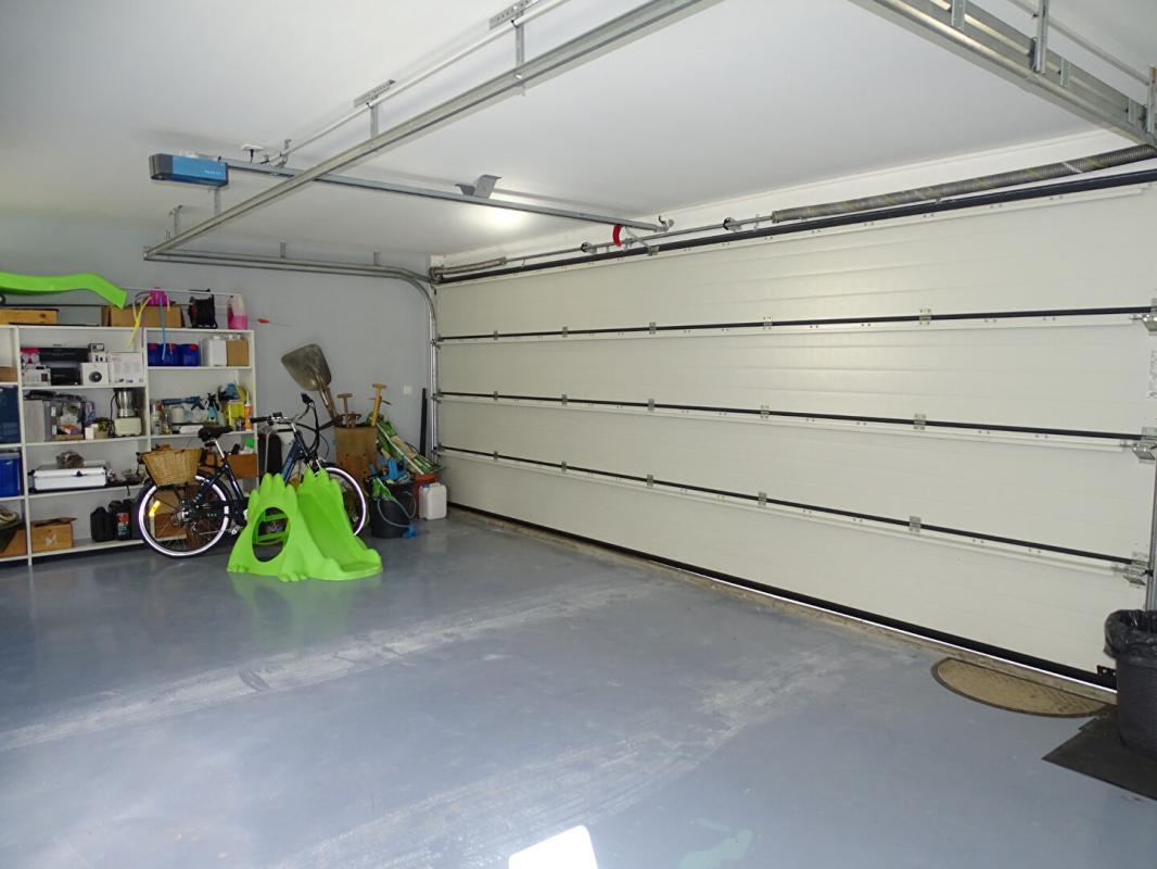 SAINTE-NATHALENE Villa Sainte Nathalene 5 pièce(s) 147.03 m2 14