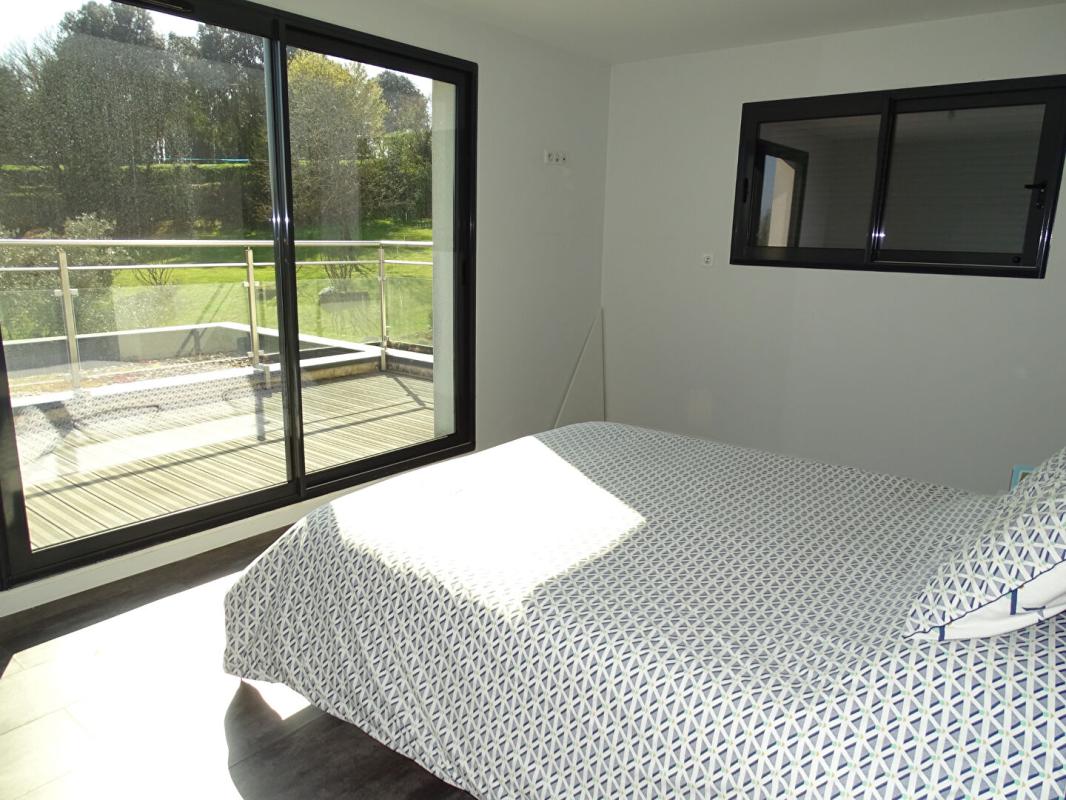 SAINTE-NATHALENE Villa Sainte Nathalene 5 pièce(s) 147.03 m2 7