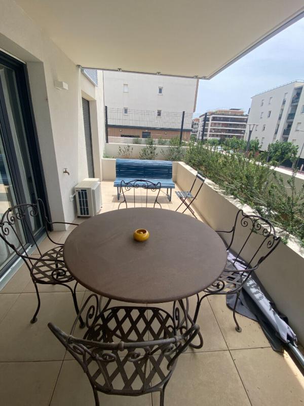 LE LAVANDOU Appartement Le Lavandou 2 pièces 40 m2 Et grande terrasse 9