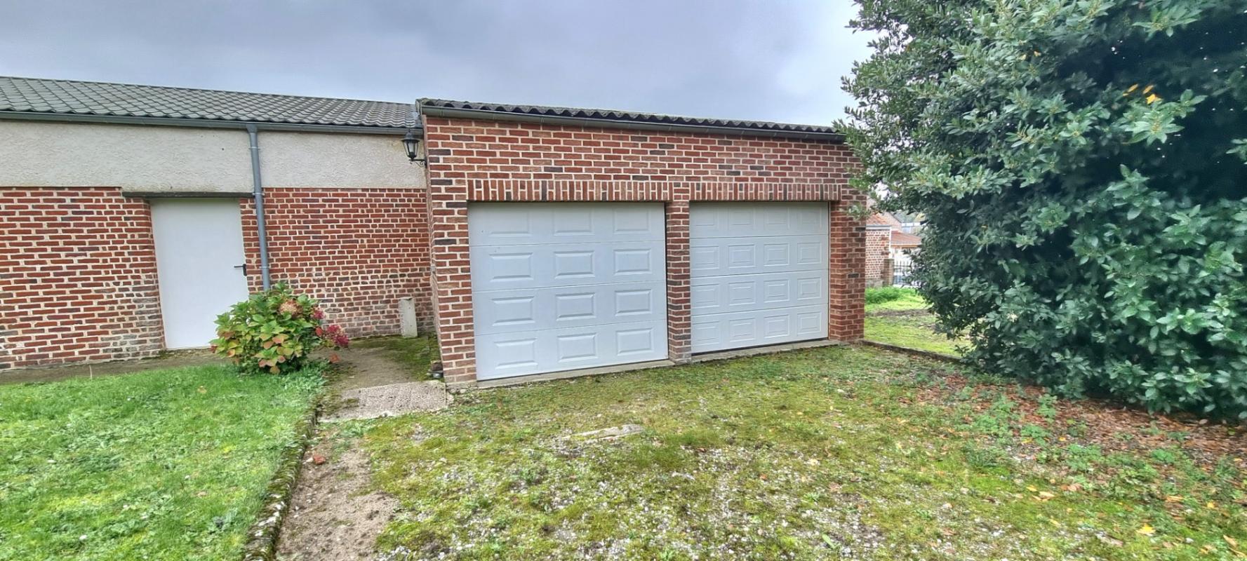 HIRSON Maison  5 pièce(s) 110 m2 18