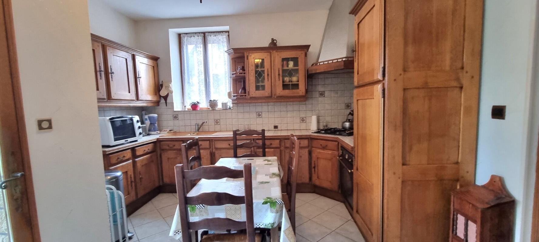 HIRSON Maison  5 pièce(s) 110 m2 6