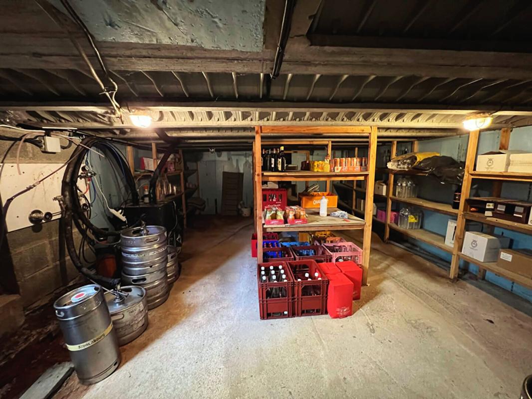 SARLANDE Restaurant Sarlande 6 pièce(s) 235 m2 13