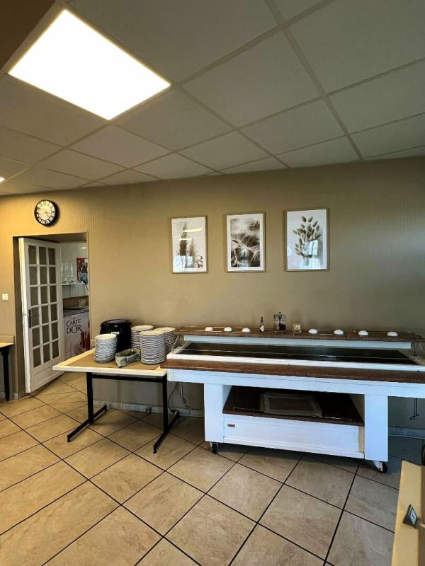 SARLANDE Restaurant Sarlande 6 pièce(s) 235 m2 3