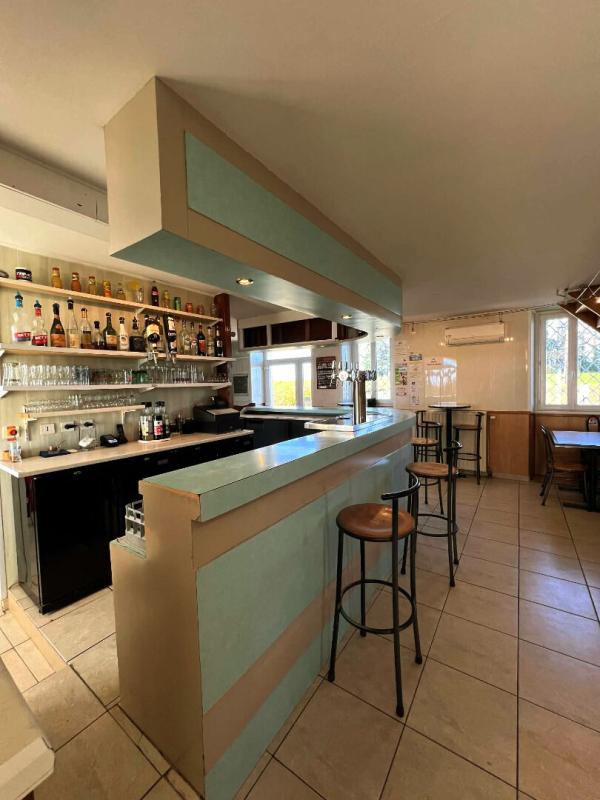 SARLANDE Restaurant Sarlande 6 pièce(s) 235 m2 7