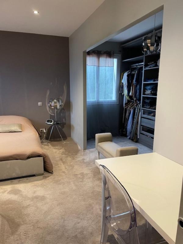 MEZE Maison Meze 7 pièce(s) 159.71 m2 11