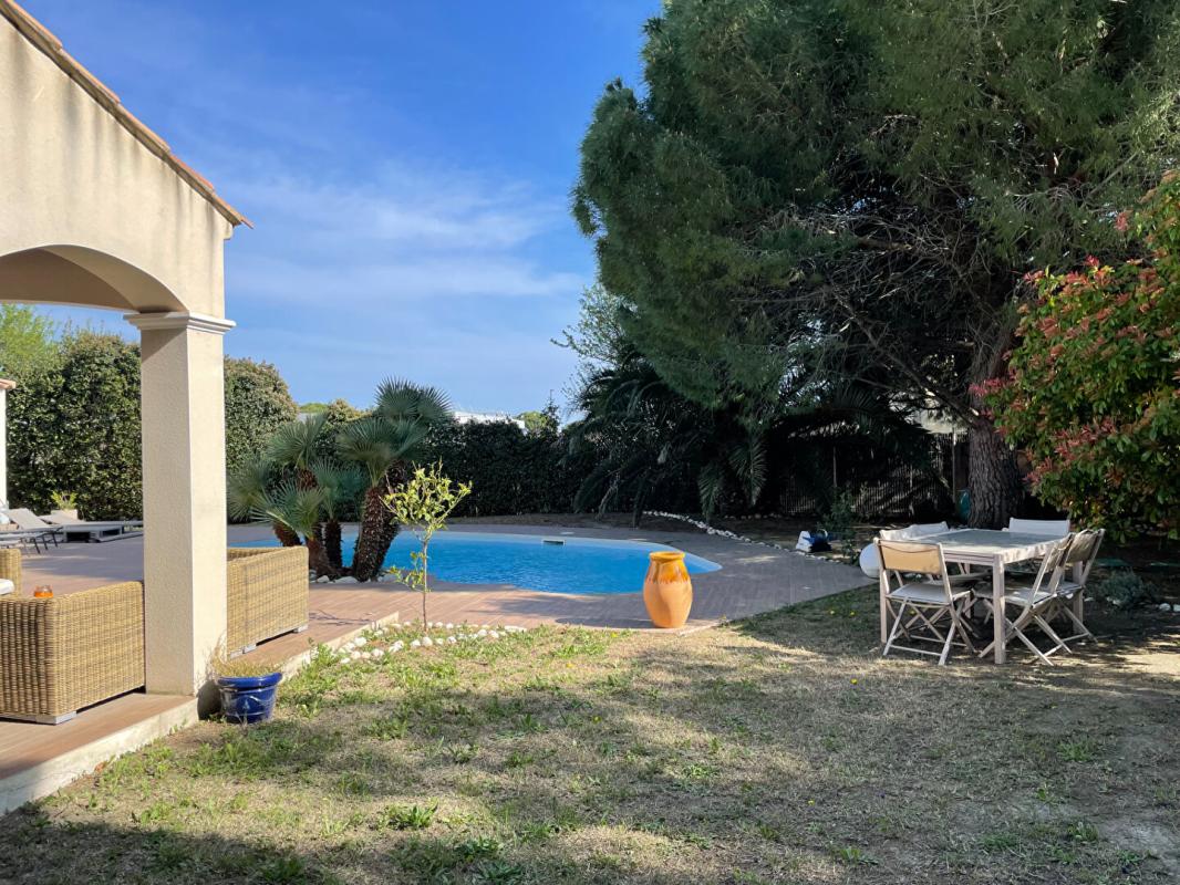 MEZE Maison Meze 7 pièce(s) 159.71 m2 15