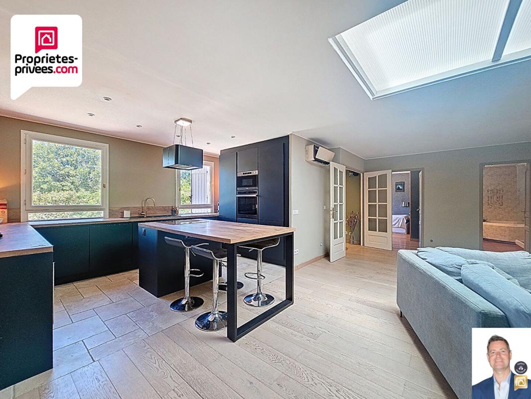 SAINT-CEZAIRE-SUR-SIAGNE MAISON DE PLAIN PIED AVEC DOUBLE ABRI VOITURE ET JARDIN PLAT ET CLOS DE 1500 M2 10