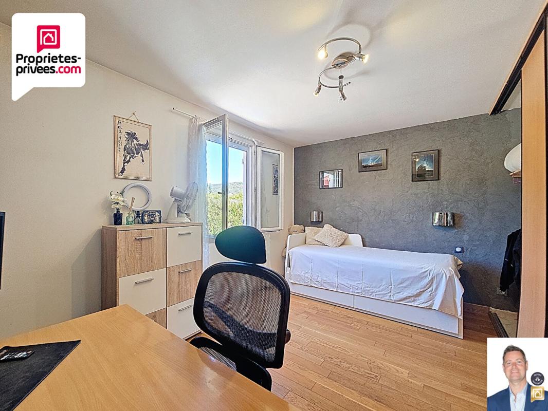 SAINT-CEZAIRE-SUR-SIAGNE MAISON DE PLAIN PIED AVEC DOUBLE ABRI VOITURE ET JARDIN PLAT ET CLOS DE 1500 M2 14