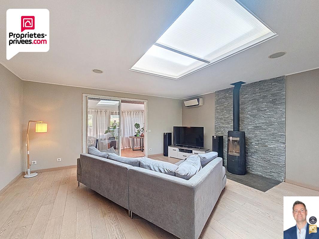 SAINT-CEZAIRE-SUR-SIAGNE MAISON DE PLAIN PIED AVEC DOUBLE ABRI VOITURE ET JARDIN PLAT ET CLOS DE 1500 M2 8