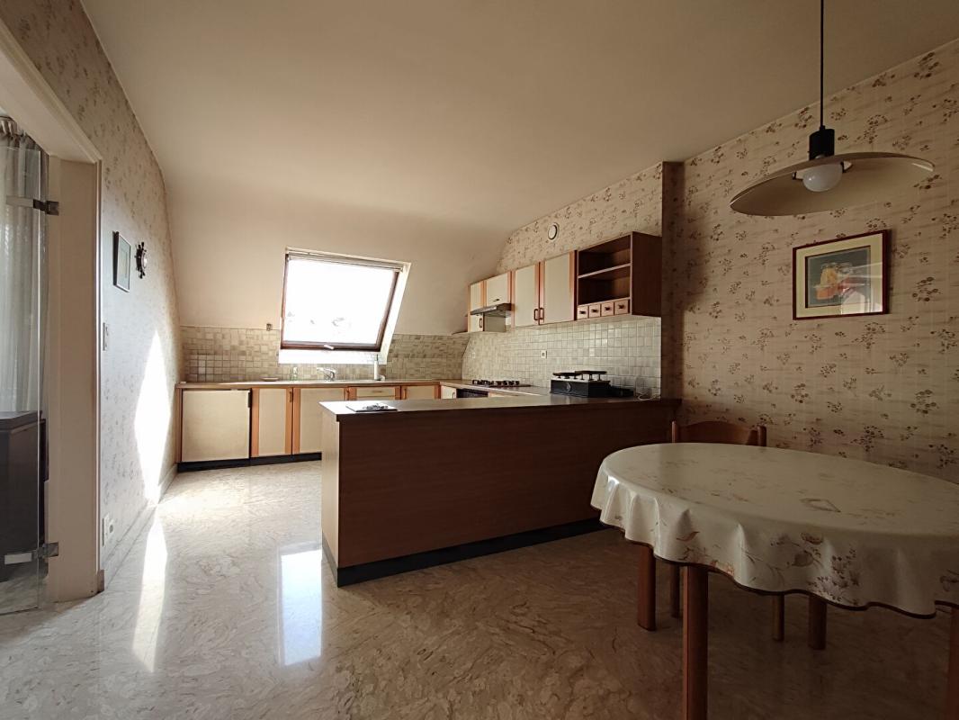 ELLIANT Maison, Elliant 7 pièce(s) DPE D 13