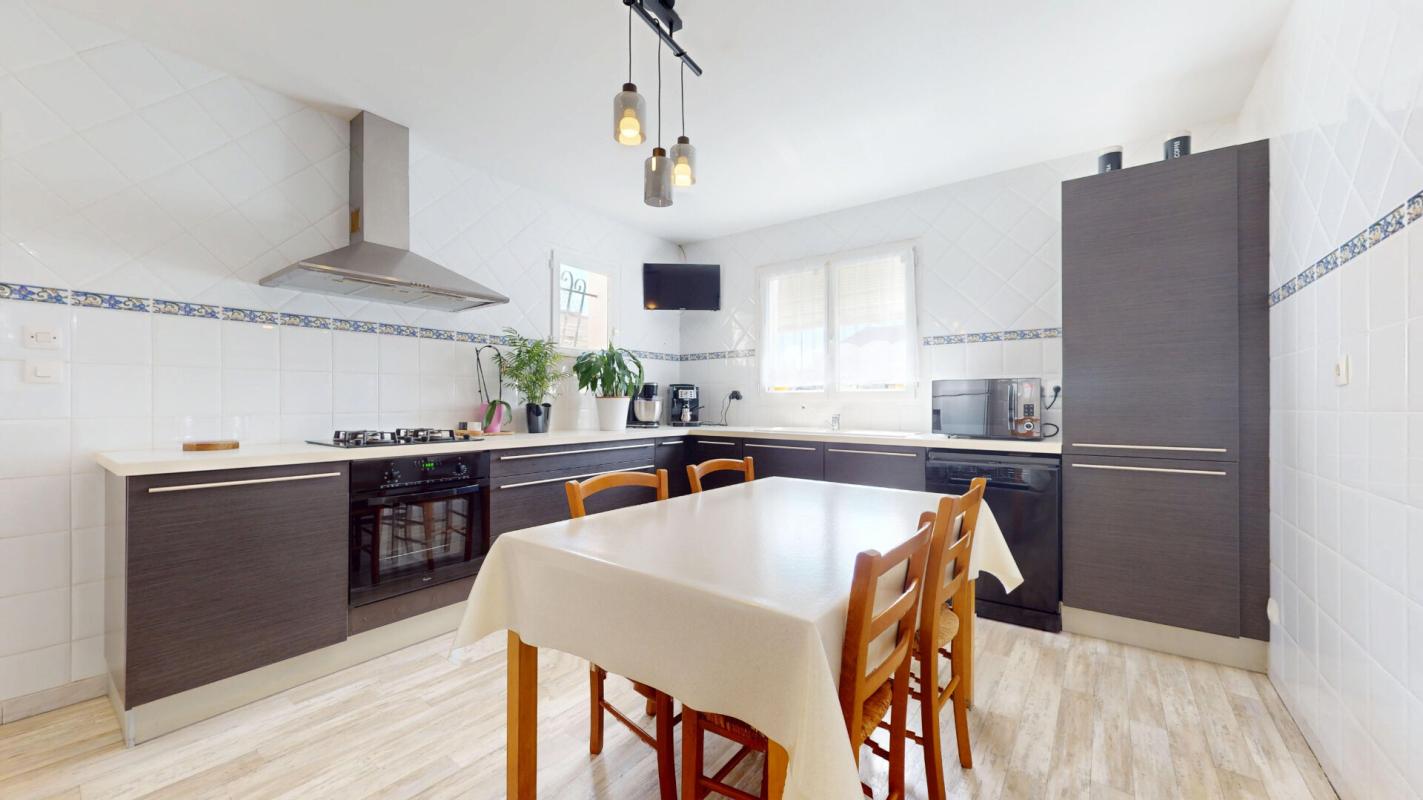 CARCASSONNE EN EXCLUSIVITE - PLAIN PIED - 2 FACES - 3 CHAMBRES - CLIMATISATION - CHAUFFEAU THERMODYNAMIQUE 3