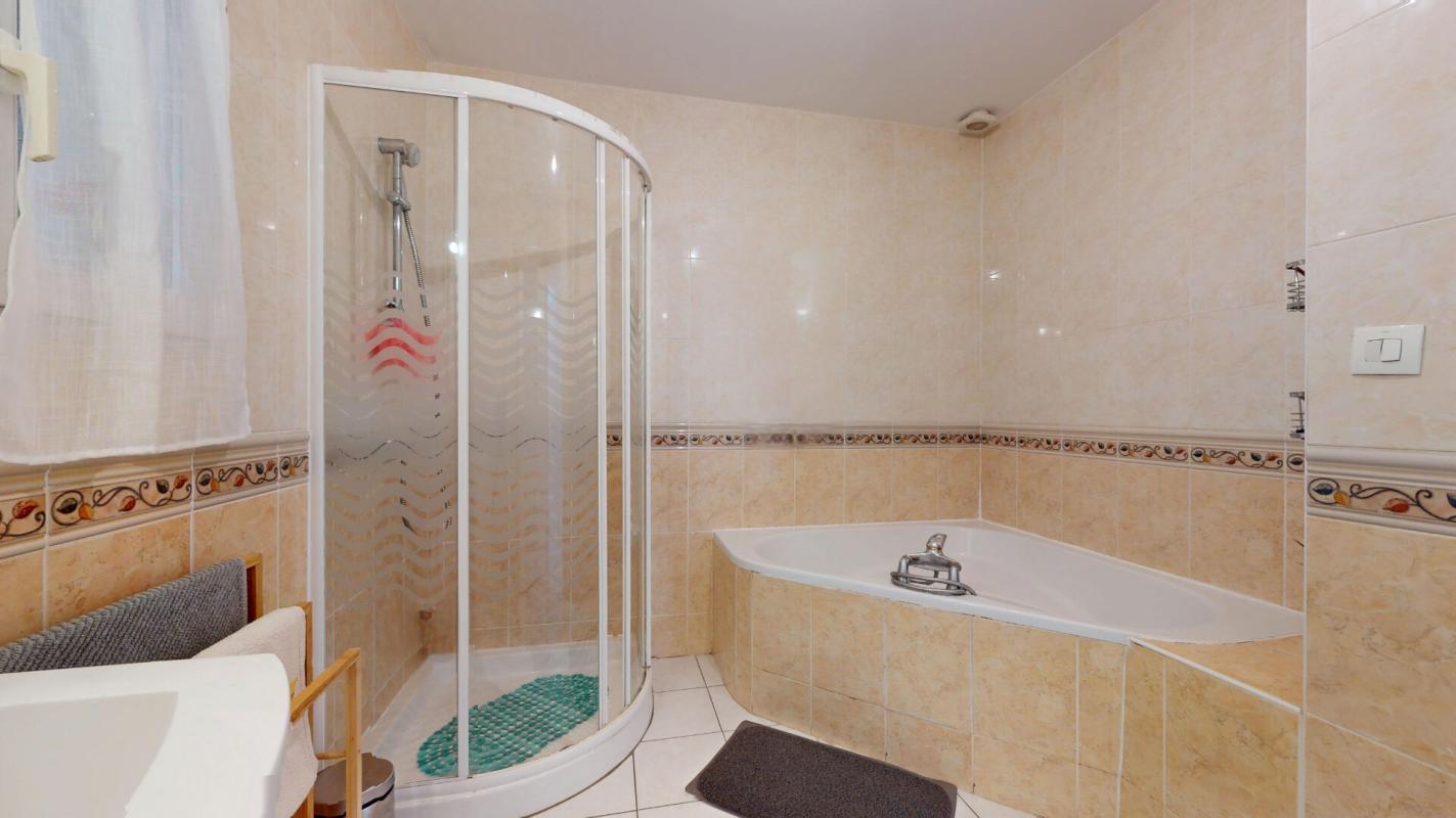 CARCASSONNE EN EXCLUSIVITE - PLAIN PIED - 2 FACES - 3 CHAMBRES - CLIMATISATION - CHAUFFEAU THERMODYNAMIQUE 8