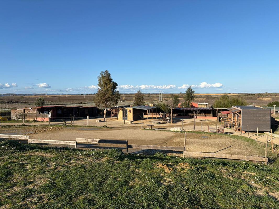 BASSAN Propriété équestre avec habitation et installations à Bassan 2