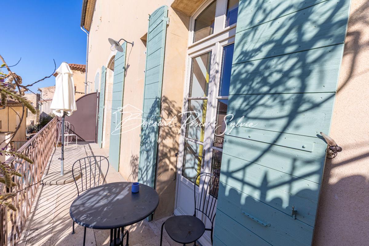 BEAUMES-DE-VENISE Appartement T3 + mezzanine avec terrasse et vue ? Beaumes-de-Venise 13