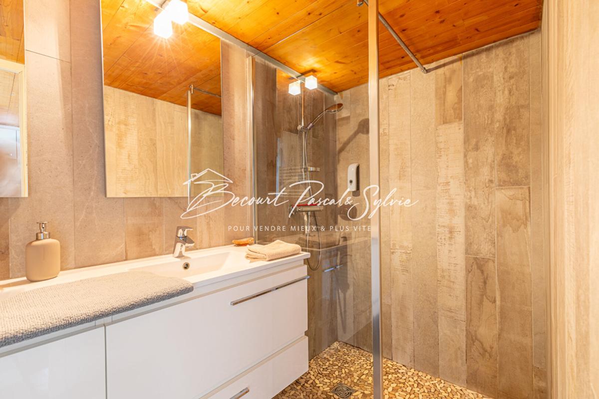 BEAUMES-DE-VENISE Appartement T3 + mezzanine avec terrasse et vue ? Beaumes-de-Venise 8