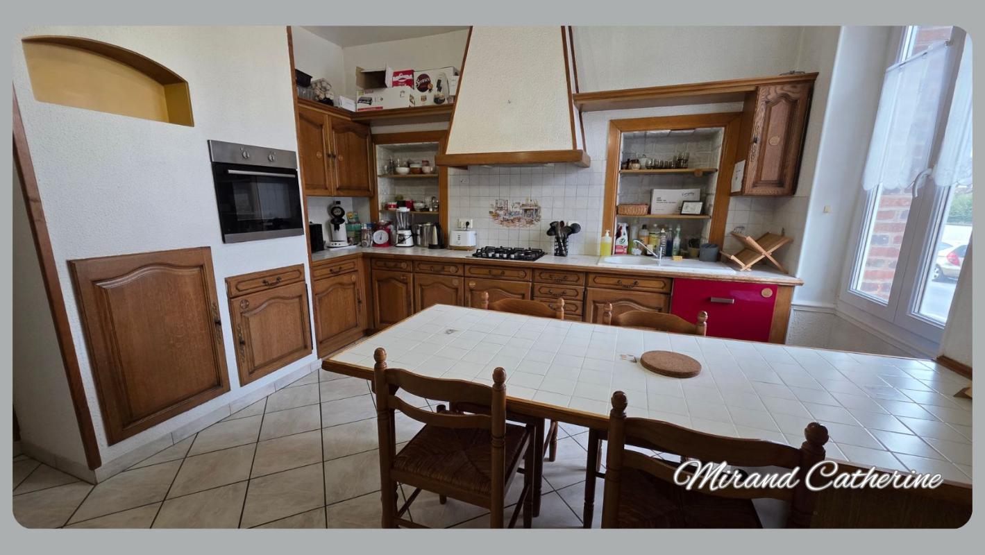 TROYES Maison Troyes 200 m2 - 10 pièces  / 6 chambres 3