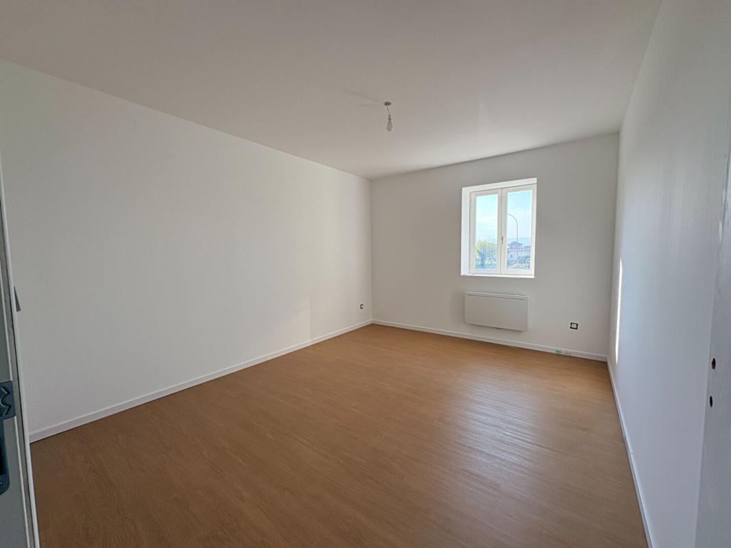 SAINT-DIDIER-SUR-CHALARONNE Maison St Didier Sur Chalaronne 5 pièce(s) 160 m2 13