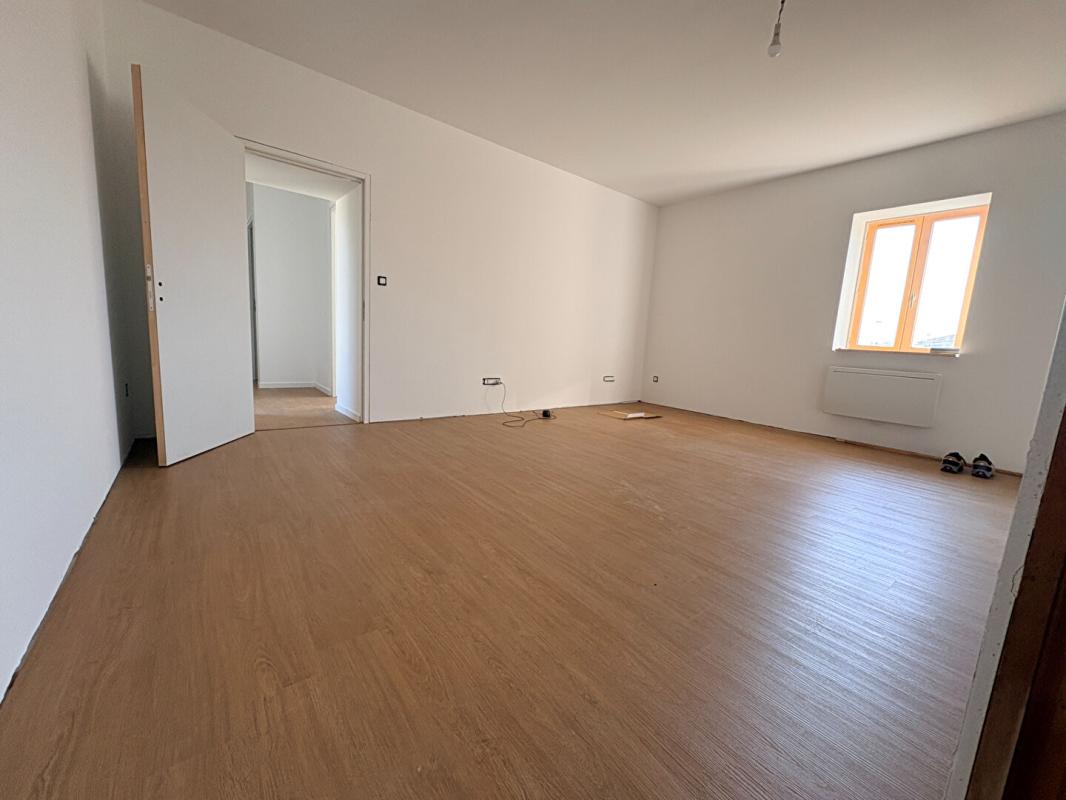 SAINT-DIDIER-SUR-CHALARONNE Maison St Didier Sur Chalaronne 5 pièce(s) 160 m2 6