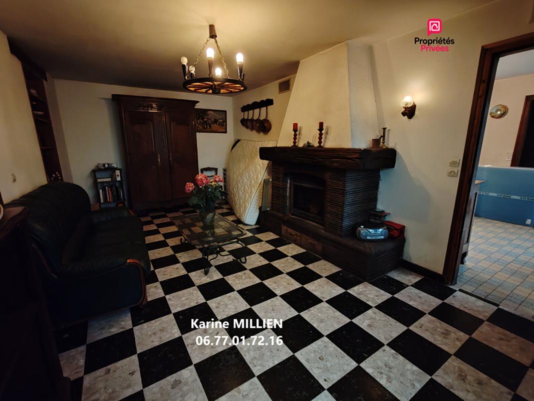 LA MADELEINE-DE-NONANCOURT LA MADELEINE DE NONANCOURT Maison + Dépendances + Garage - Terrain - 209 000  HAI 8