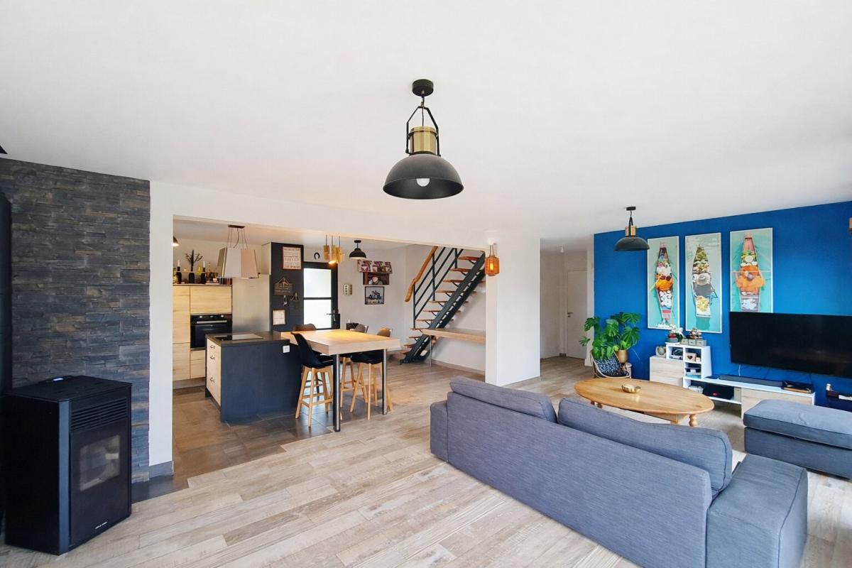 LANDIVISIAU Maison de 2017 Saint-thegonnec 5