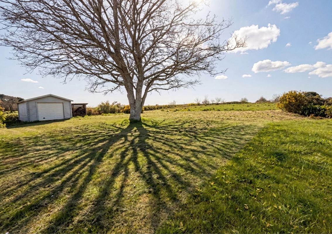 LEZARDRIEUX À Lézardrieux, le charme d'une longère rénovée au calme 98 m2 3