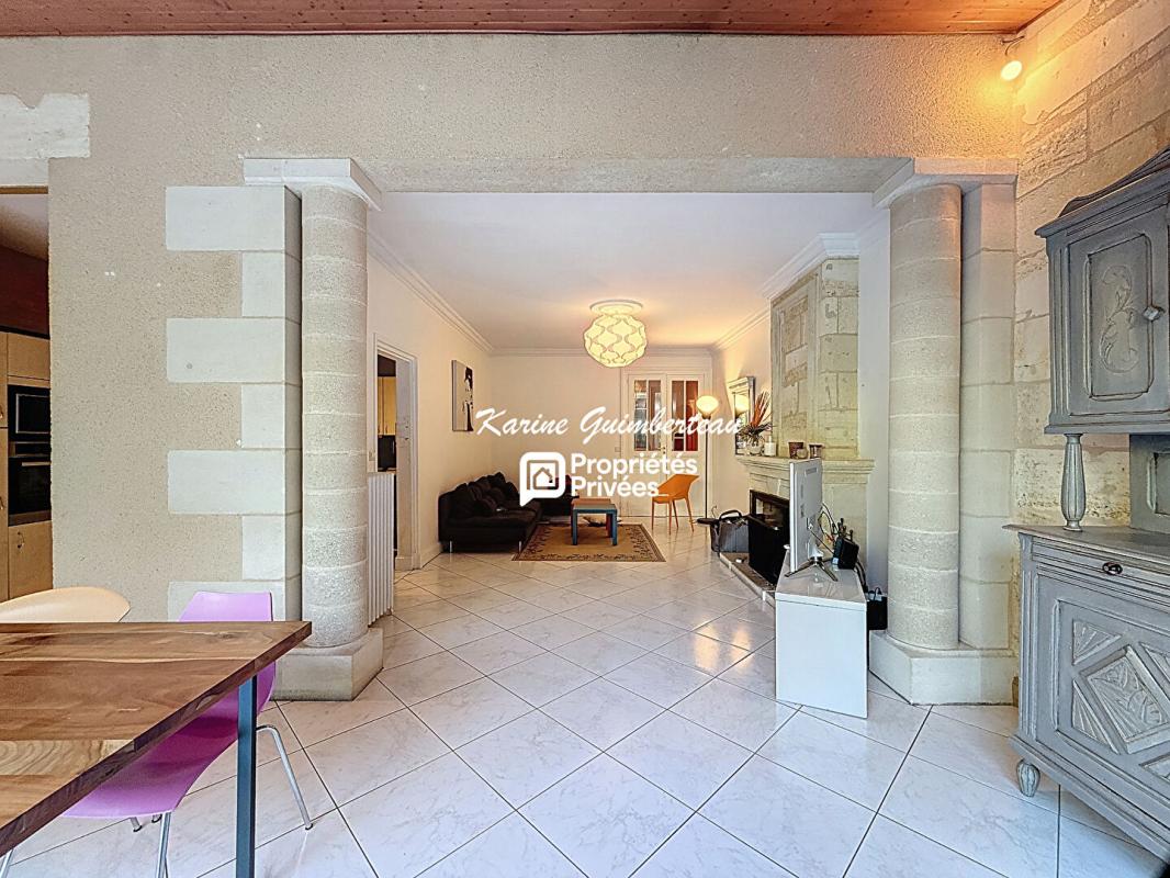 LIBOURNE Maison bourgeoise proche Tourny avec jardin et piscine 9