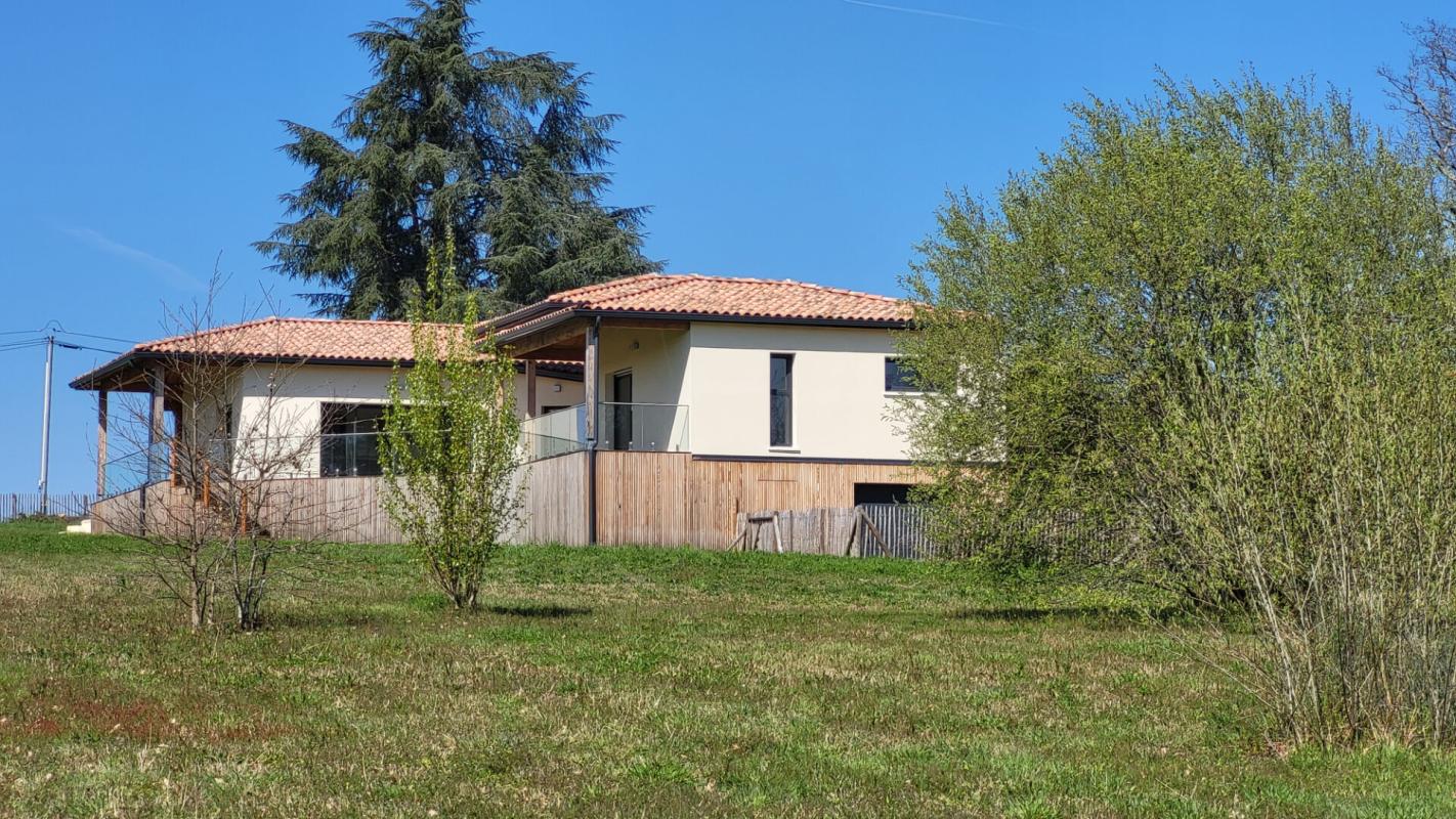 PRIGONRIEUX Maison contemporaine Prigonrieux près Bergerac 167 m2 sur parcelle de 5138 m² au calme 2