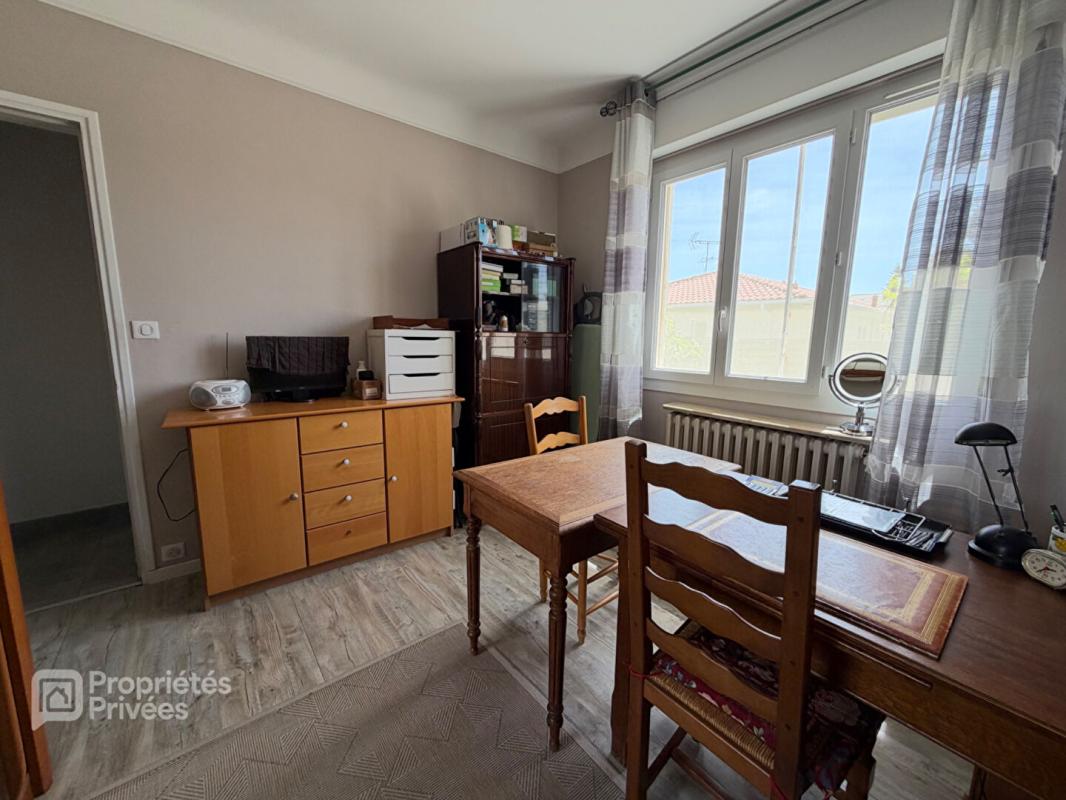 SAINT-PAUL-LES-DAX Maison Saint Paul Les Dax 5 pièces 111 m2 sur une parcelle de 700 m2 avec garage 15