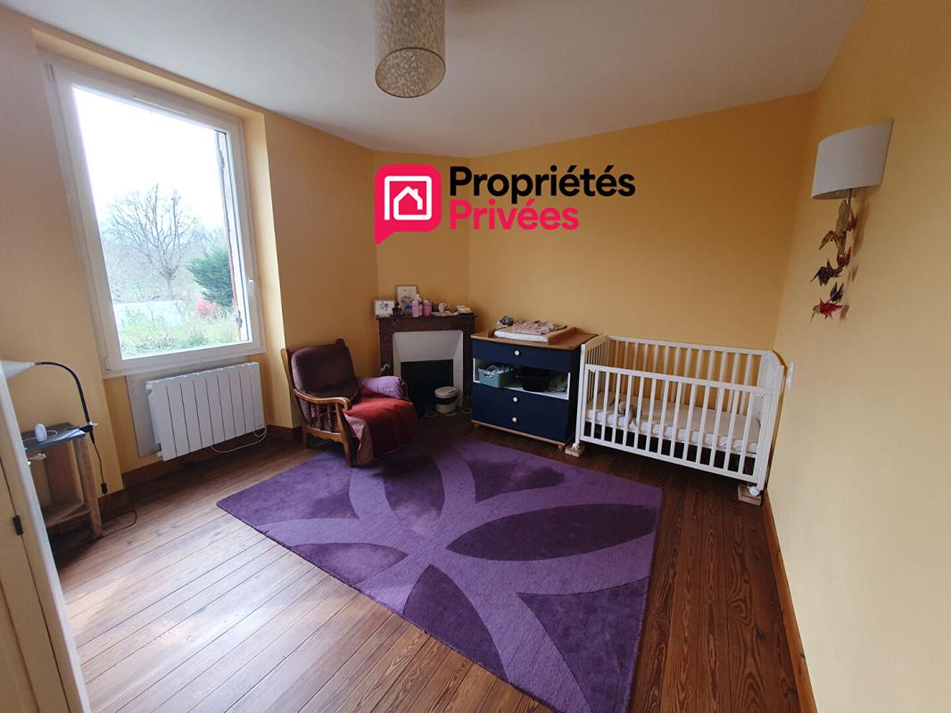 LANGON Maison en pierre 180 m²  - cadre naturel arboré - nombreuses dépendances 9