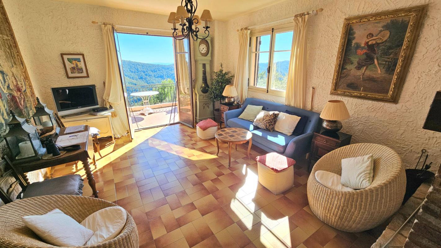 CLAVIERS Villa dans un cadre naturel avec vue dégagée 5